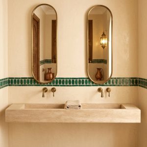 Meuble de salle de bain Zellij en travertin naturel